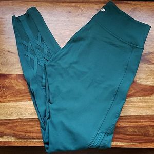 (🌟2/$50) Green Lululemon Leggings